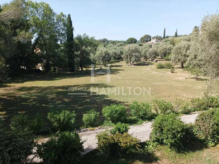 Maison Le Rouret - 5 chambres - 187m²