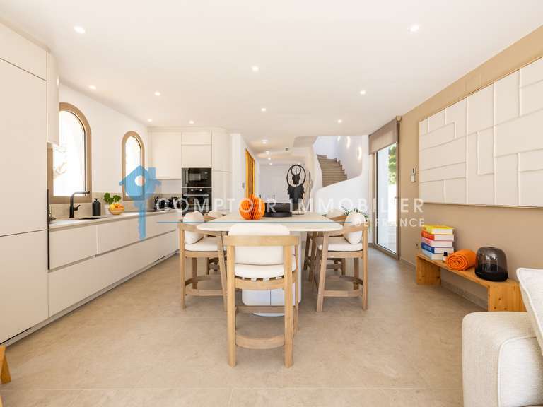 Maison Espagne - 4 chambres - 220m²