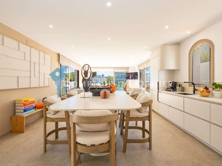 Maison Espagne - 4 chambres - 220m²