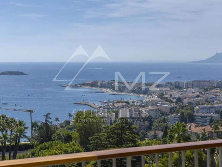 Apartment with Sea view Cannes - 3 bedrooms - 95m²