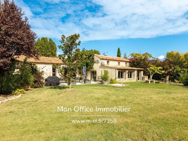 Maison Trets - 6 chambres - 288m²