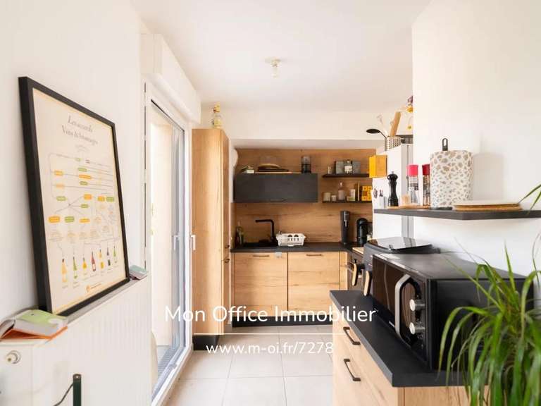 Apartment Aix-en-Provence - 4 bedrooms - 100m²
