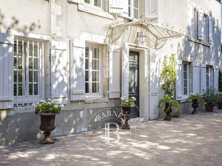 Maison Saint-Jean-le-Blanc - 6 chambres - 395m²