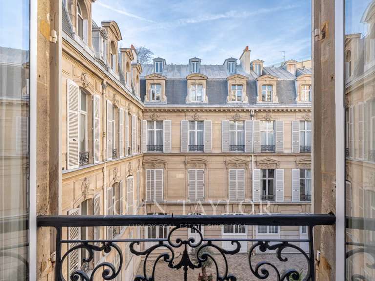 Apartment Paris 8e - 3 bedrooms - 198m²