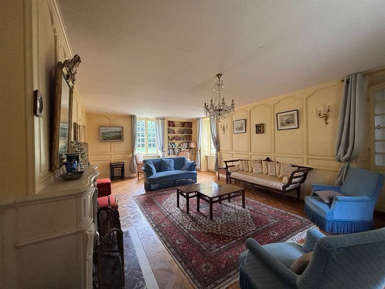 Maison Sainte-Marie-du-Mont - 5 chambres - 263m²