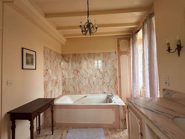 Maison Sainte-Marie-du-Mont - 5 chambres - 263m²