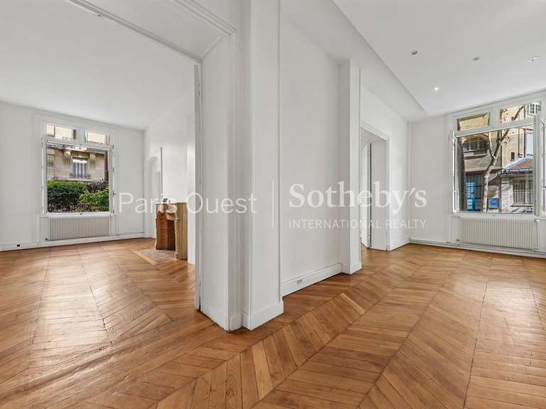 Appartement Paris 7e - 176m²