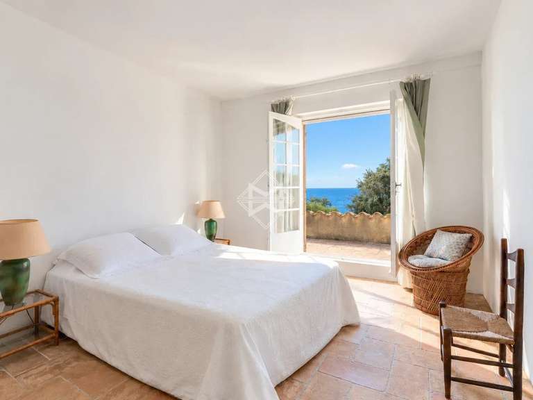Villa Rayol-Canadel-sur-Mer - 7 chambres - 330m²