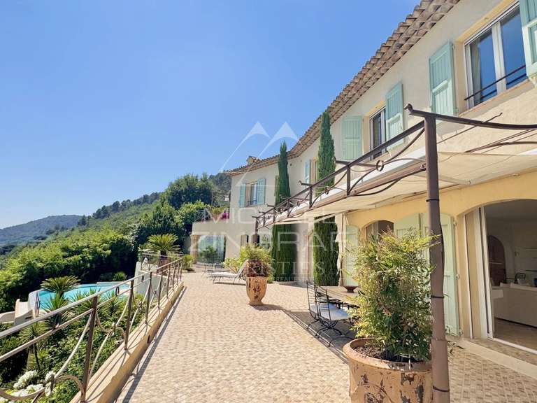 Maison avec Vue sur mer Spéracèdes - 4 chambres - 291m²