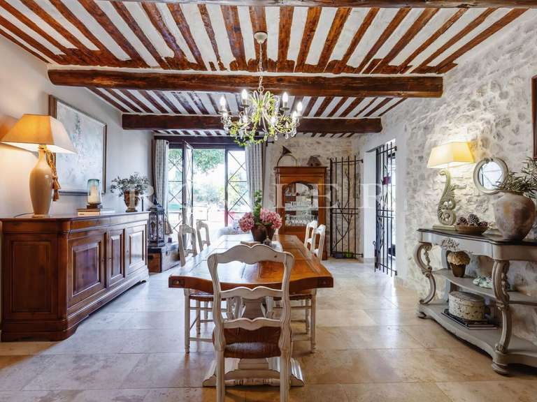 House La Roque-sur-Pernes - 3 bedrooms - 150m²