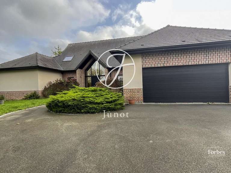 Maison Mérignies - 5 chambres - 229m²