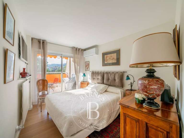 Appartement Mandelieu-la-Napoule - 3 chambres - 175m²