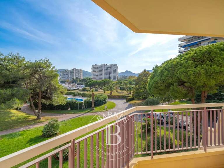 Appartement Mandelieu-la-Napoule - 3 chambres - 175m²