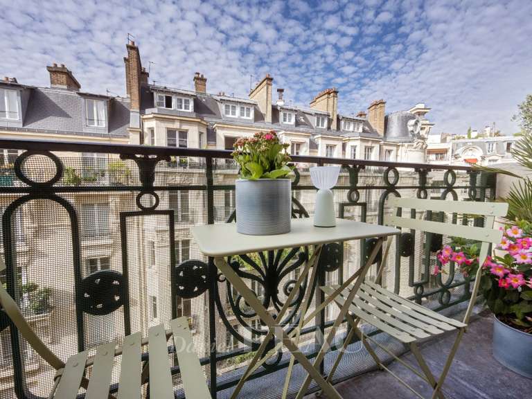 Appartement Paris 7e - 4 chambres - 115m²