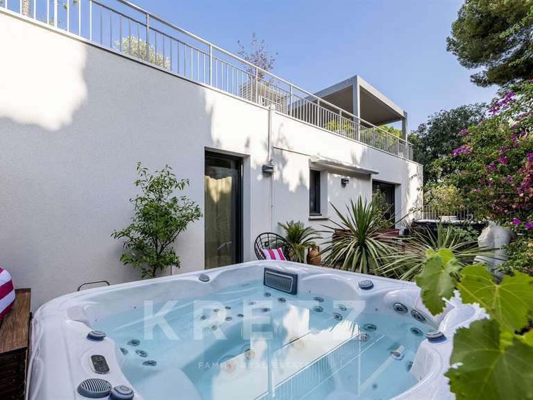Appartement Marseille 8e - 3 chambres - 130m²