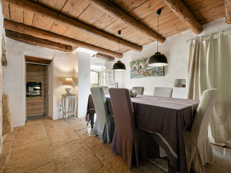 Maison Uzès - 4 chambres - 208m²