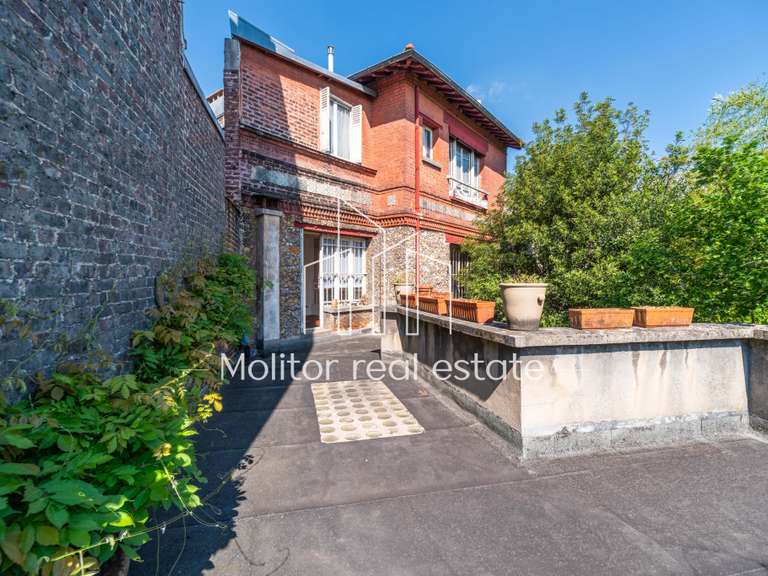 House Boulogne-Billancourt - 4 bedrooms - 324m²