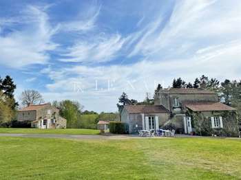 Vente maison 9 pièces