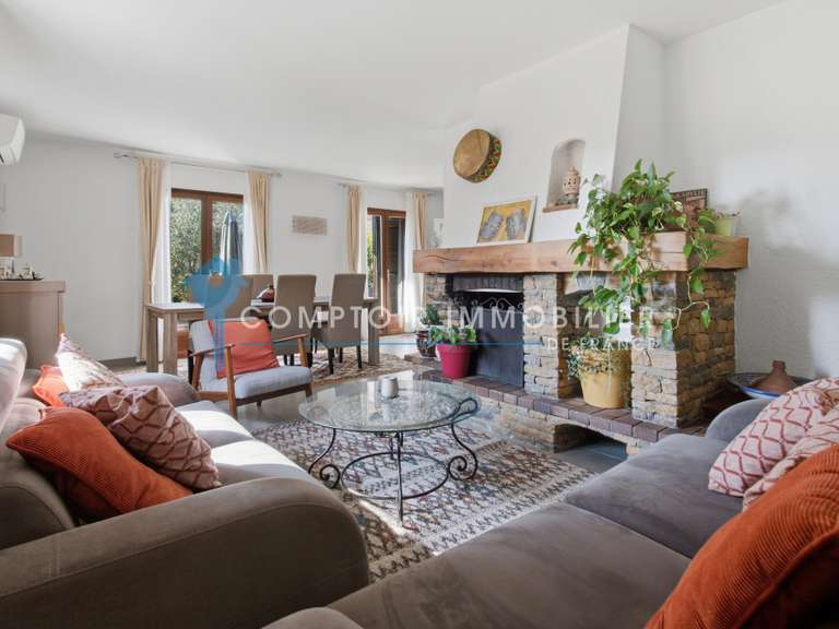 Maison Saint-Martin-d'Hères - 6 chambres - 175m²