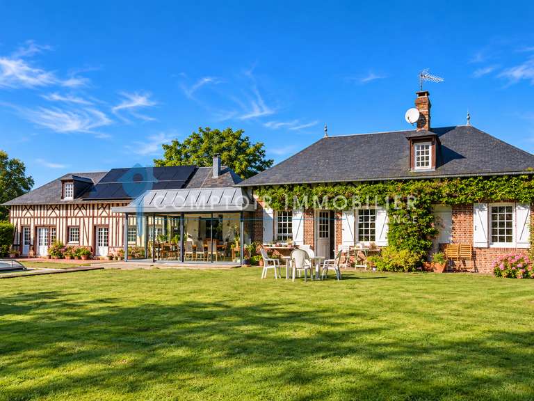 Maison La Ferrière-sur-Risle - 4 chambres - 225m²