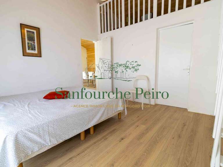 Maison Sarlat-la-Canéda - 6 chambres - 270m²