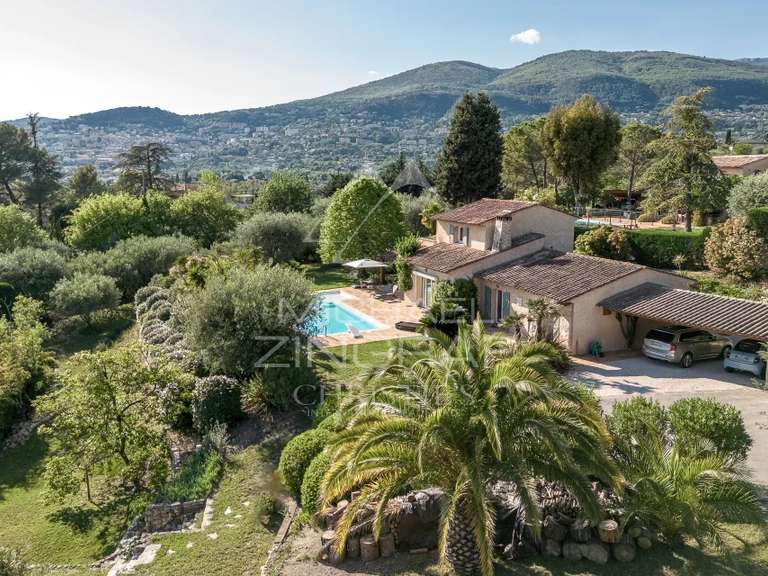 Villa Grasse - 4 chambres - 221m²