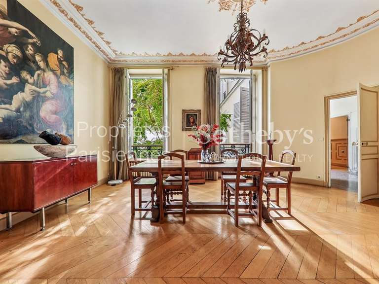 Apartment Paris 8e - 3 bedrooms - 205m²