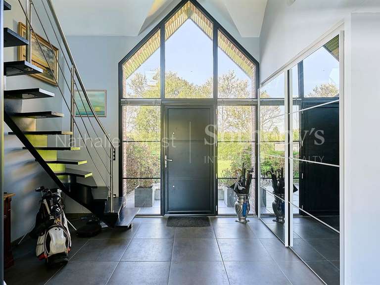 Maison Mérignies - 5 chambres - 220m²