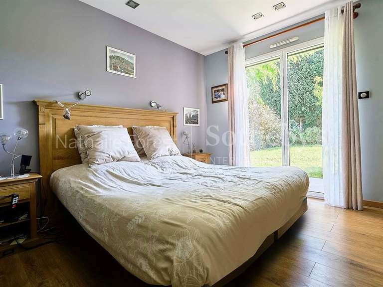 Maison Mérignies - 5 chambres - 220m²