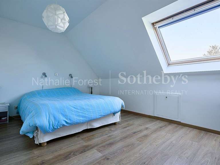 Maison Mérignies - 5 chambres - 220m²