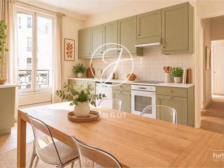 Appartement Paris 8e - 5 chambres - 215m²