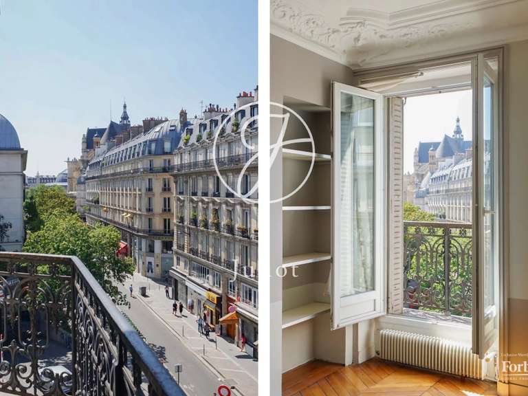 Appartement Paris 1er - 2 chambres - 109m²