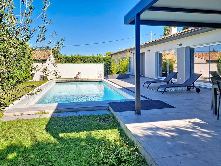 Maison Pujaut - 5 chambres - 203m²