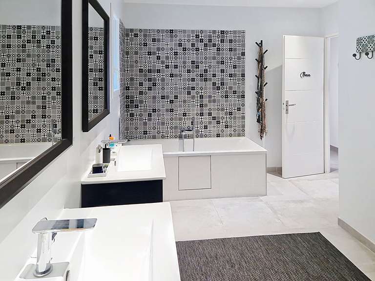 Maison Pujaut - 5 chambres - 203m²