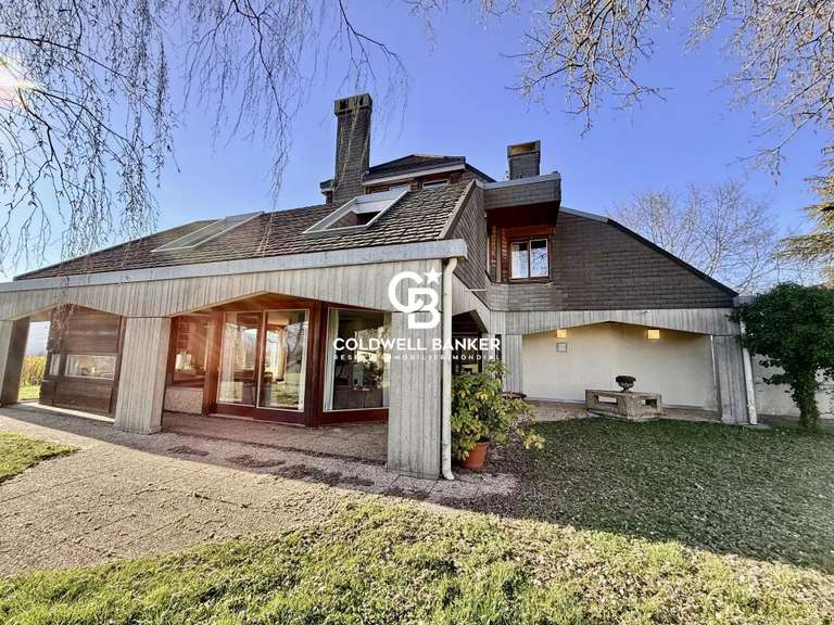 Maison Fillinges - 7 chambres - 250m²