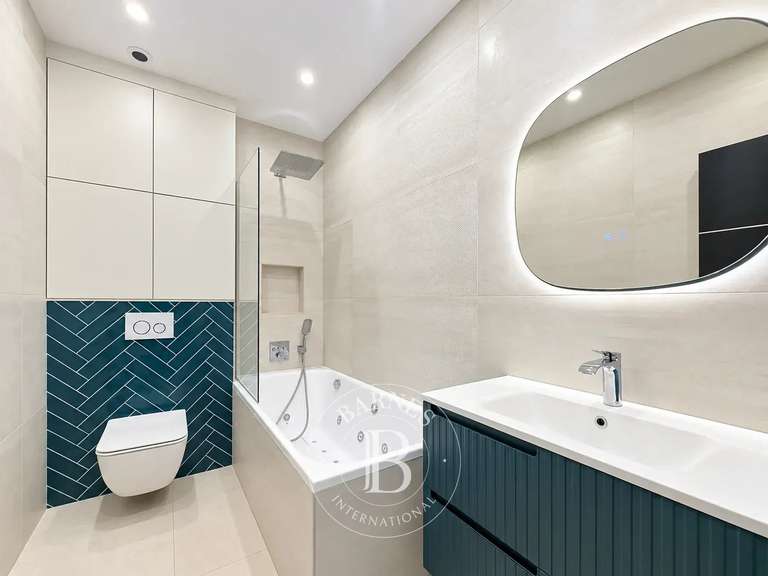 Maison Nogent-sur-Marne - 6 chambres - 280m²