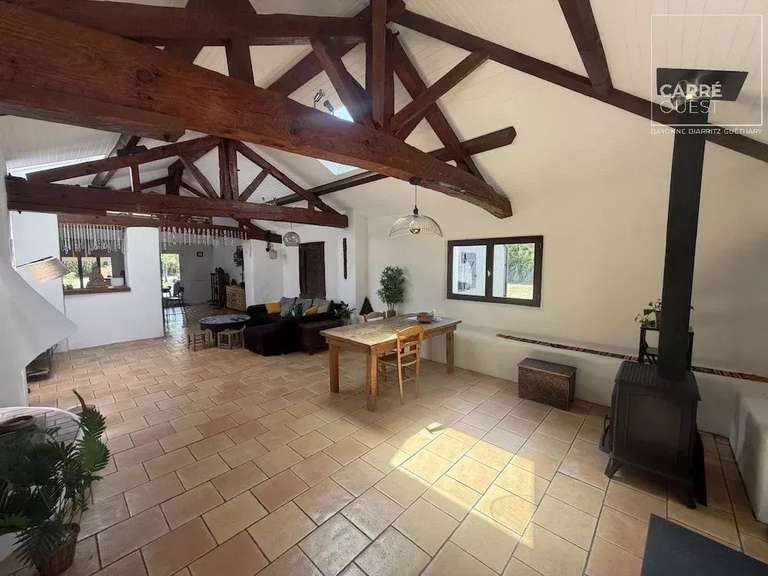 Maison Bénesse-Maremne - 5 chambres - 238m²
