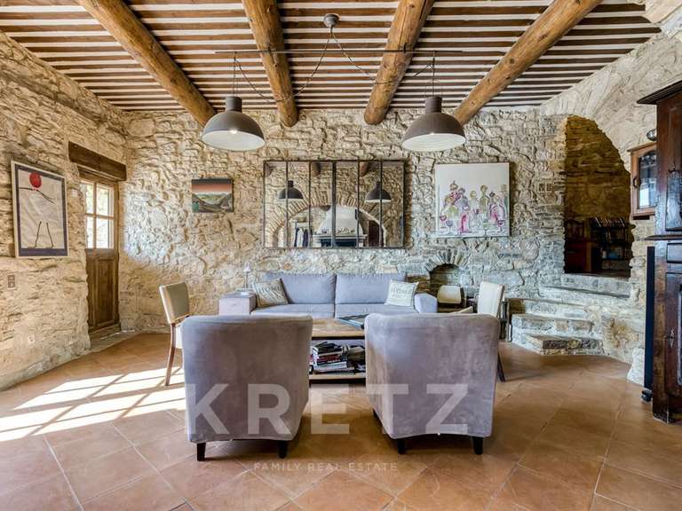 Maison Pierrevert - 5 chambres - 318m²