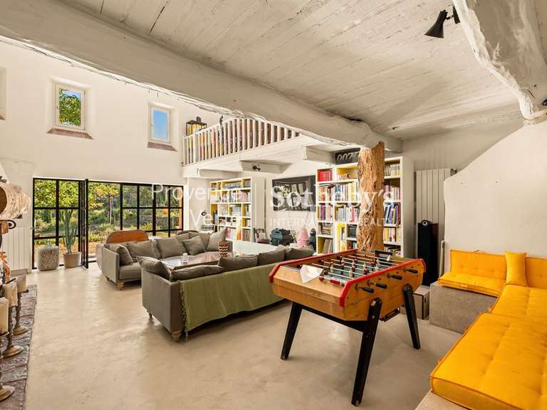 Propriété Cotignac - 5 chambres - 302m²