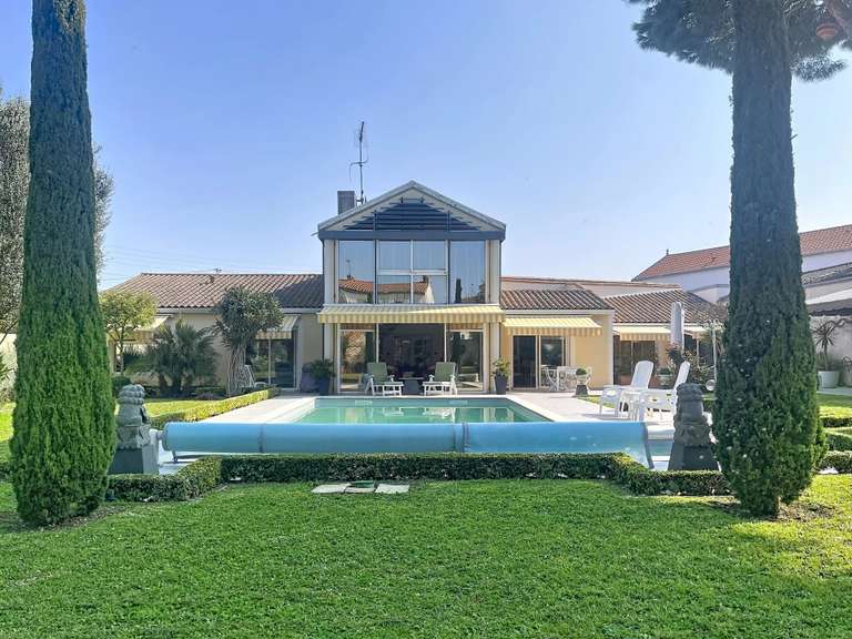 House La Rochelle - 3 bedrooms - 240m²
