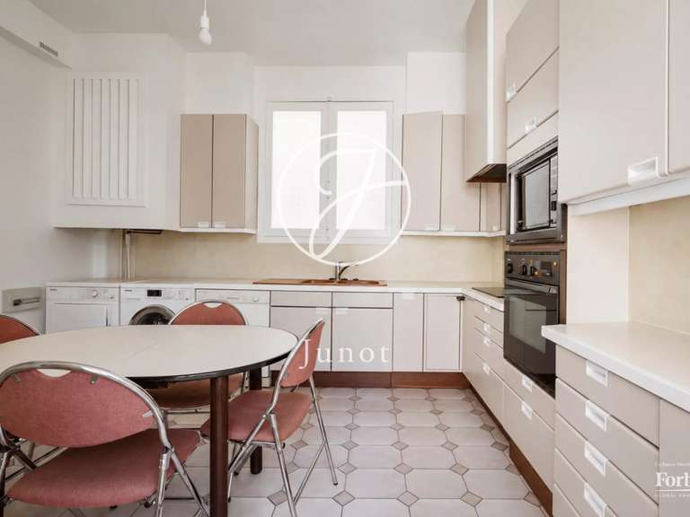 Apartment Paris 8e - 3 bedrooms - 152m²