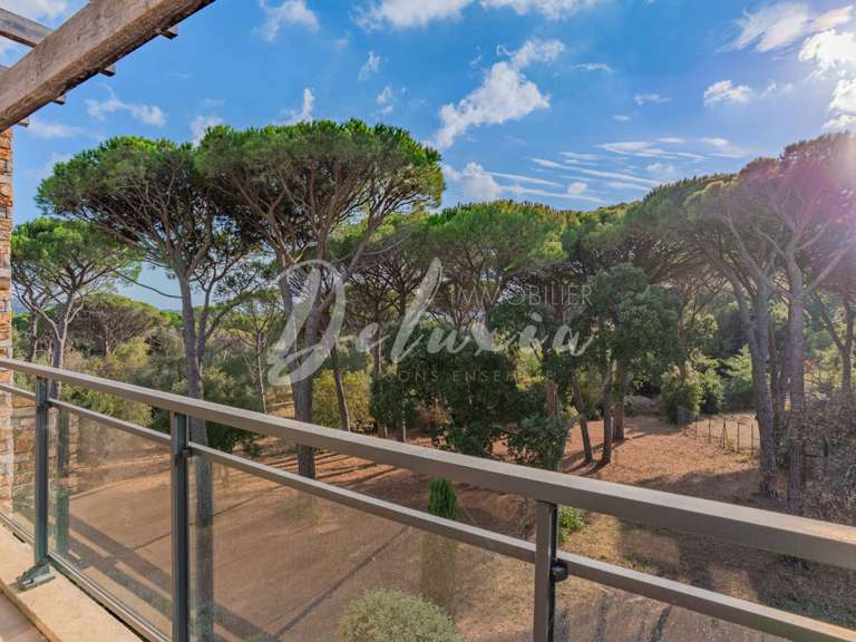 Appartement Saint-Raphaël - 2 chambres - 87m²