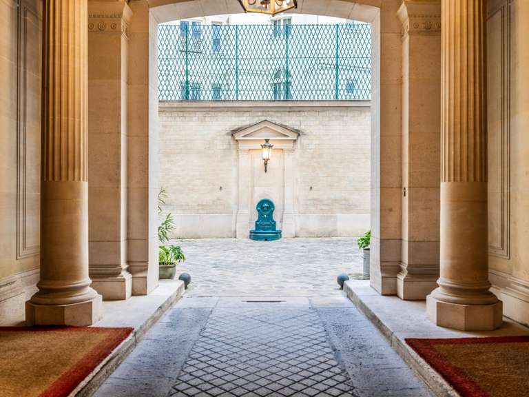 Appartement Paris 7e - 4 chambres - 230m²