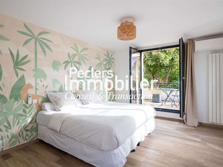 Maison Rueil-Malmaison - 4 chambres - 161m²
