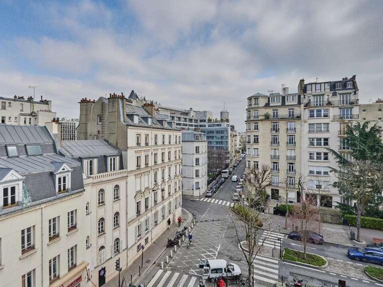 Apartment Neuilly-sur-Seine - 3 bedrooms - 127m²