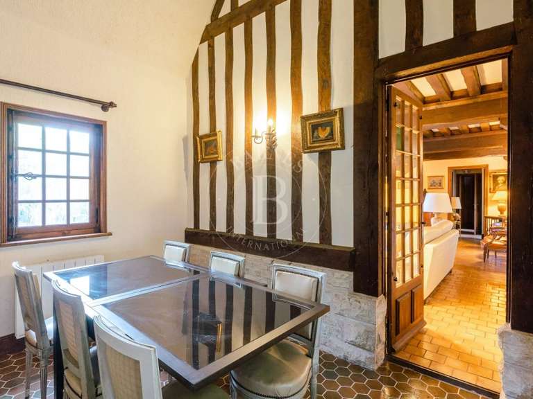 House Pont-l'Évêque - 5 bedrooms - 140m²