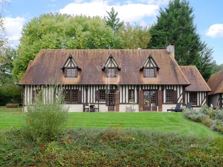 House Pont-l'Évêque - 5 bedrooms - 140m²