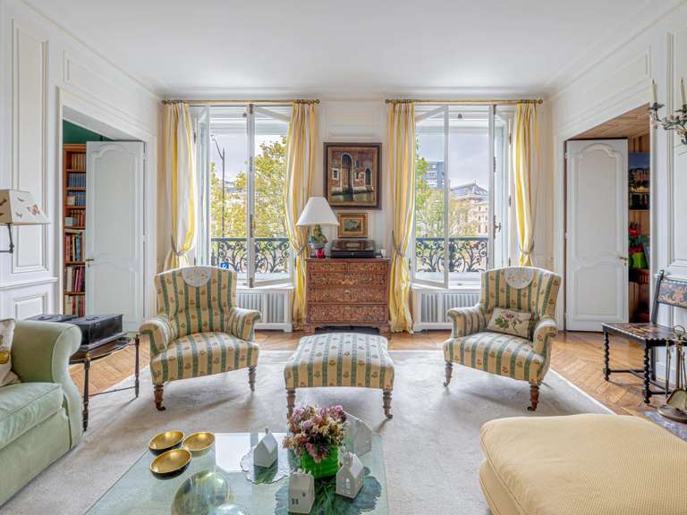 Appartement Paris 6e - 4 chambres - 238m²
