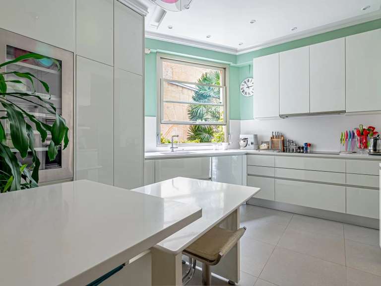 Appartement Paris 6e - 4 chambres - 238m²