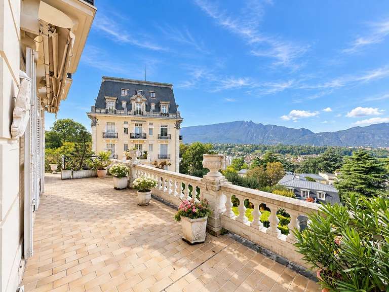 Appartement Aix-les-Bains - 3 chambres - 133m²